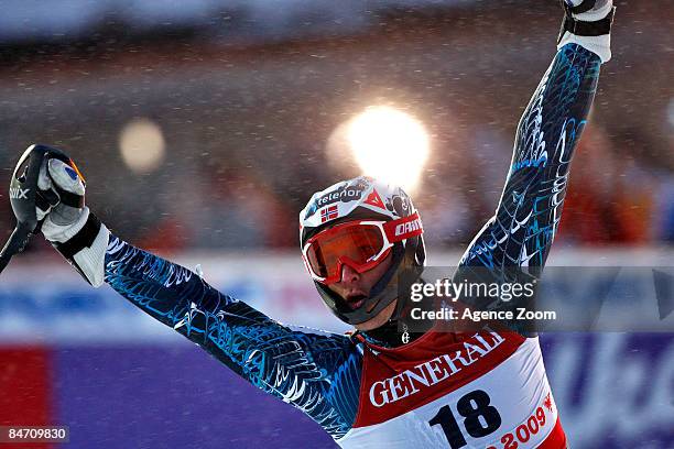 Aksel Lund Svindal of Norway takes 1st Place during the Alpine FIS Ski World Championships. Men's Super Combined on February 09, 2009 in Val d'Isere,...