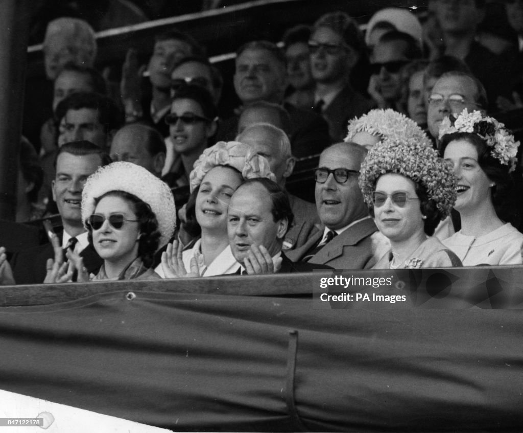 Tennis - Wimbledon Championships - Men's Singles - Final - Rod Laver v Martin Mulligan