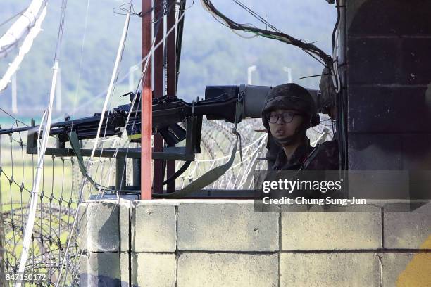 South Korean army soldiers stand guard at Imjingak Pavilion, near the demilitarized zone of Panmunjom on September 15, 2017 in Paju, South Korea....