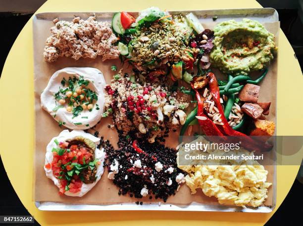 variety if israeli dips and appetizers, tel aviv, isarel - mat från mellanöstern bildbanksfoton och bilder
