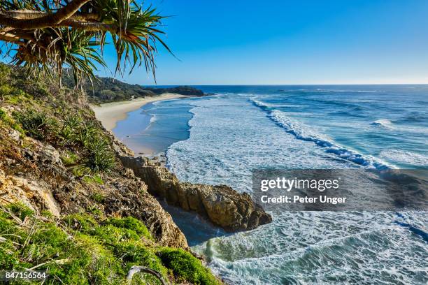 frenchman's beach,point lookout,north stradbroke island,queensland,australia - brisbane beach stock pictures, royalty-free photos & images