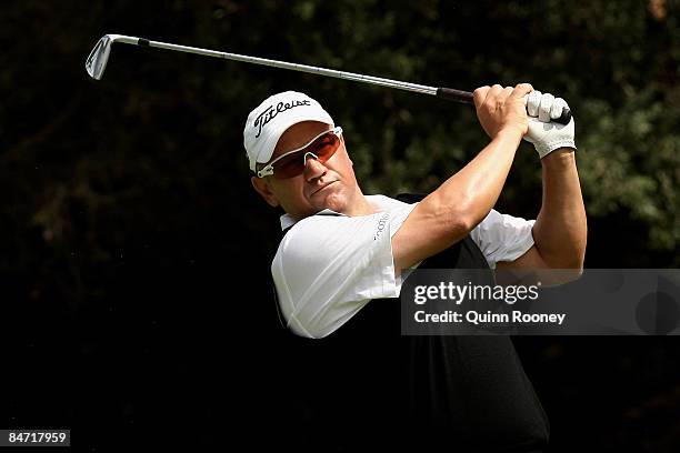 Peter O'Malley of Australia tees off on the tenth hole during the Australasia International Final Qualifying for The 2009 Open Championship at...