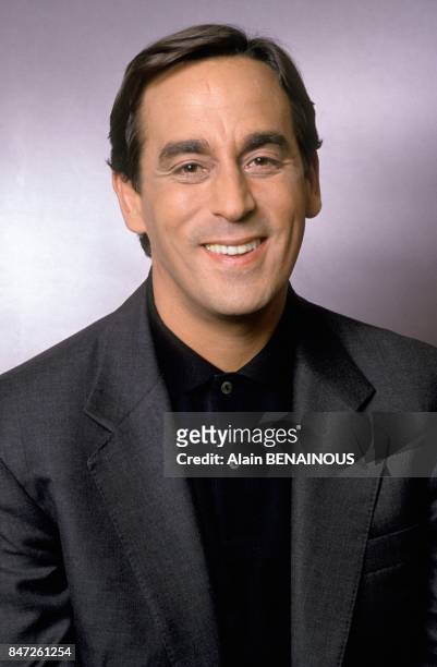 Television presenter Thierry Ardisson portrait session on May 11, 1989 in Paris, France.