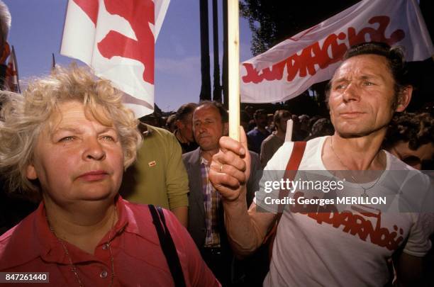 Premiere manifestation legale de Solidarite durant la campagne electorale de Lech Walesa le 24 mai 1989 a Gdansk, Pologne.