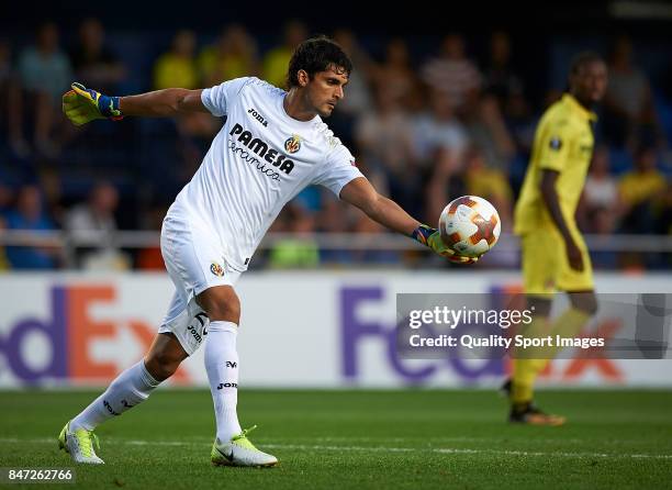 Mario Damian Barbosa of Villarreal in action during the UEFA Europa League group A match between Villarreal CF and FK Astana at Estadio de la...