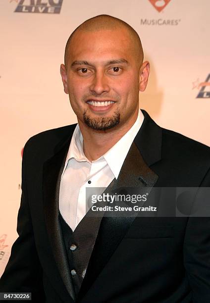 Major League Baseball player Shane Victorino arrives at the 2009 MusiCares Person of the Year Tribute to Neil Diamond at the Los Angeles Convention...
