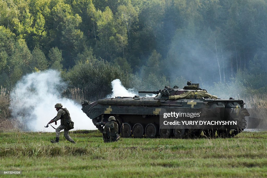 UKRAINE-RUSSIA-CRISIS-MILITARY-EXERCISES