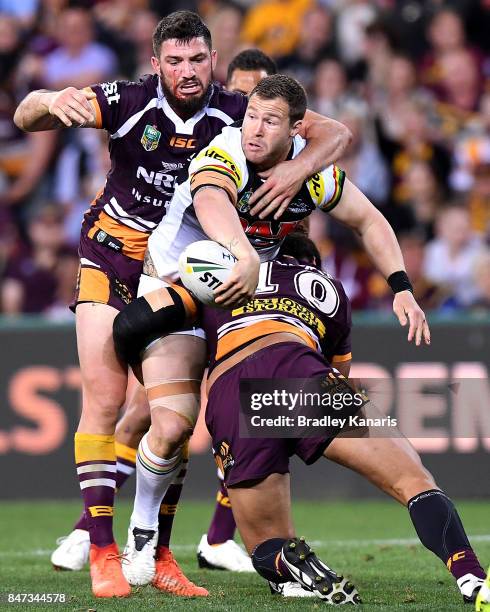 Trent Merrin of the Panthers offloads during the NRL Semi Final match between the Brisbane Broncos and the Penrith Panthers at Suncorp Stadium on...