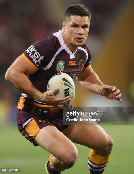 James Roberts of the Broncos runs with the ball during the NRL Semi Final match between the Brisbane Broncos and the Penrith Panthers at Suncorp...