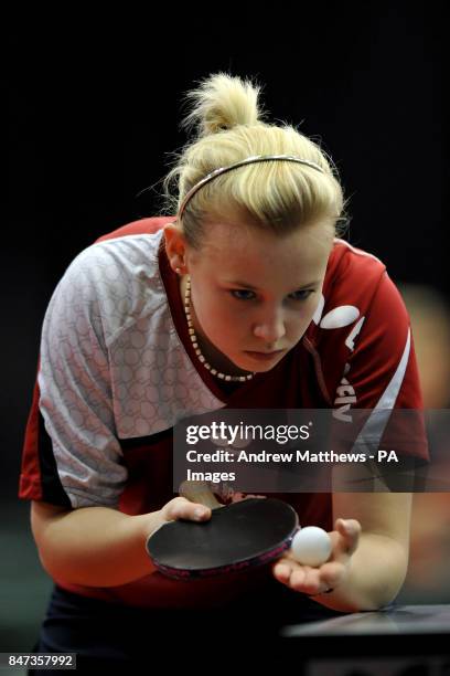 Hannah Hicks serves during her Women's U21 group match