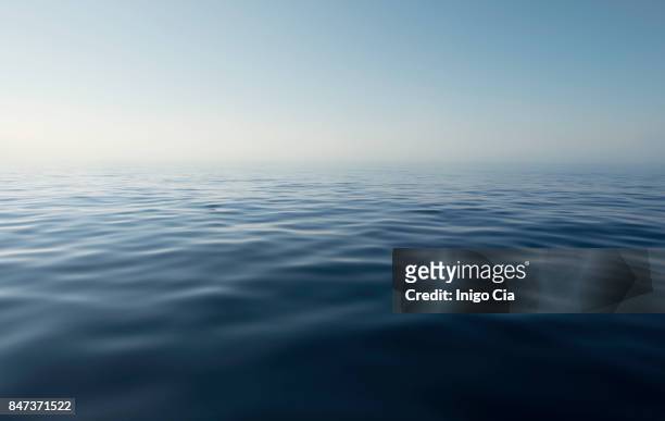 sea view in a calm and quiet day - serenità foto e immagini stock