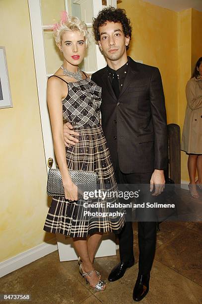 Agyness Deyn and Albert Hammond attend a cocktail party celebrating the 5th CFDA/Vogue Fashion Fund at a private residence on October 14, 2008 in New...