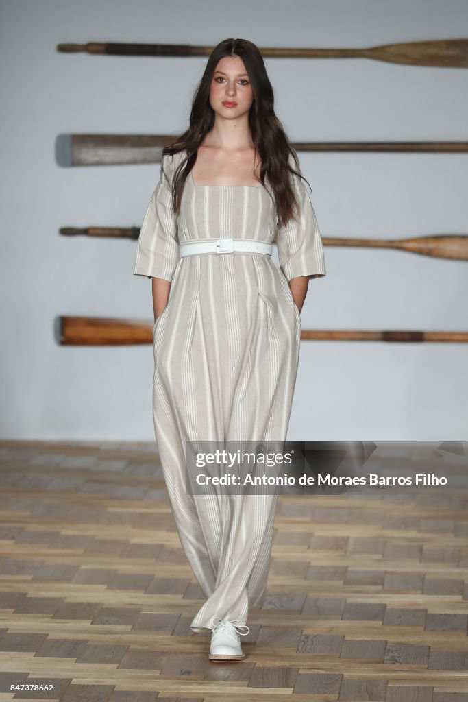 DAKS - Runway - LFW September 2017