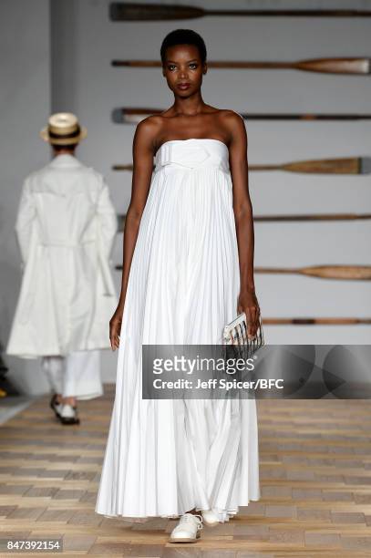 Model Maria Borges walks the runway at the DAKS show during London Fashion Week September 2017 on September 15, 2017 in London, England.