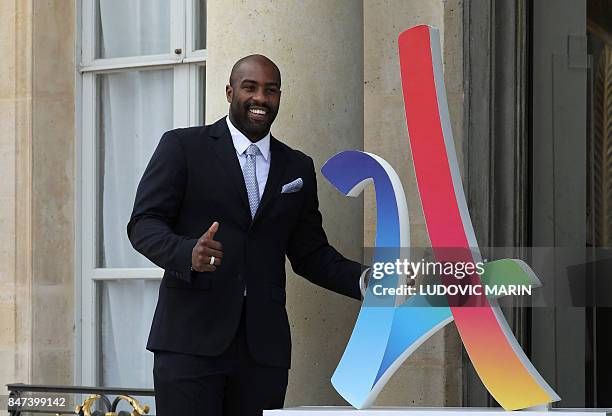 Logo Riner 397 Teddy Palace Stock Photos, High-Res Pictures, and Images - Getty Images