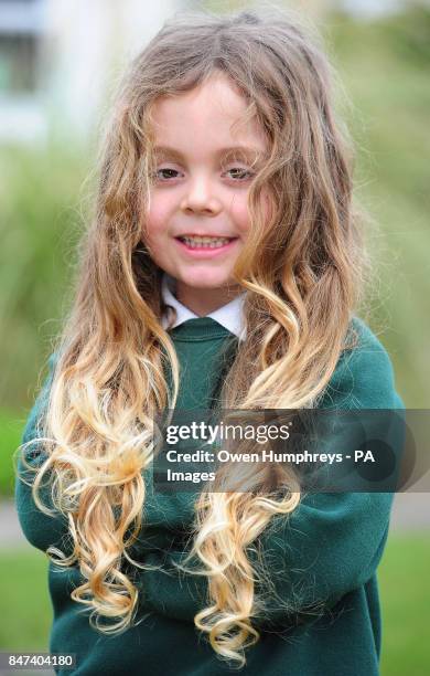 3,958 Child Hair Cut Photos and Premium High Res Pictures - Getty Images 3,958 Child Hair Cut Photos and Premium High Res Pictures - Getty Images