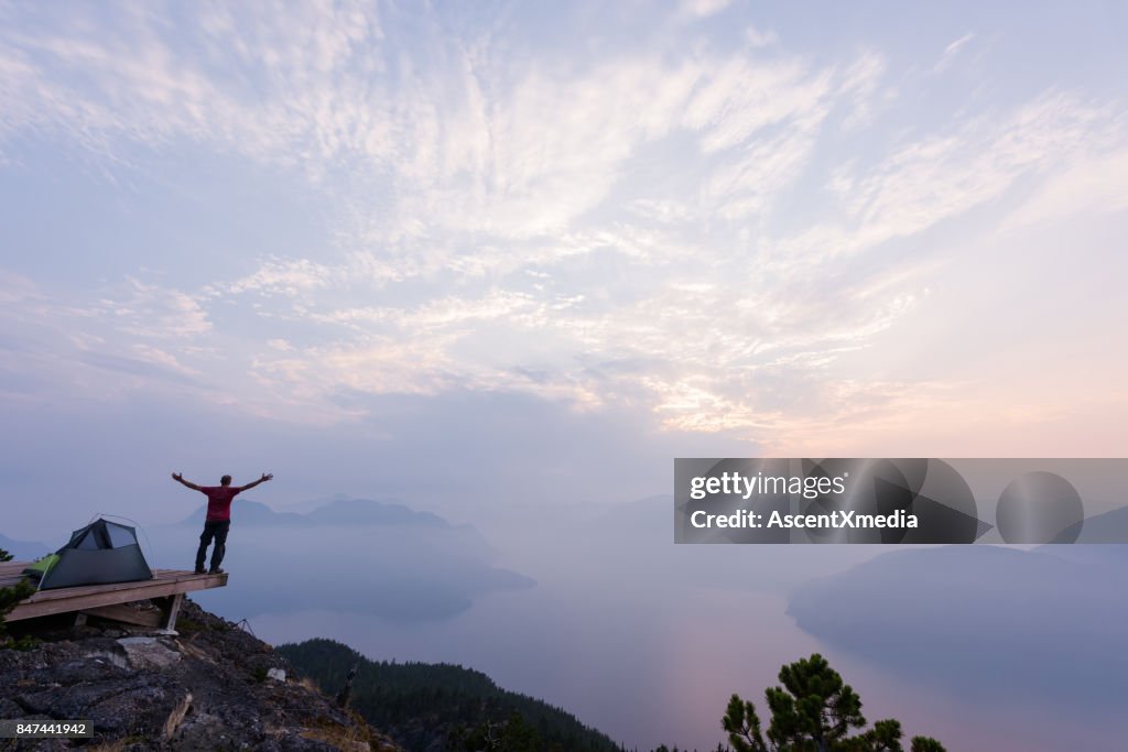 Embracing nature with open arms