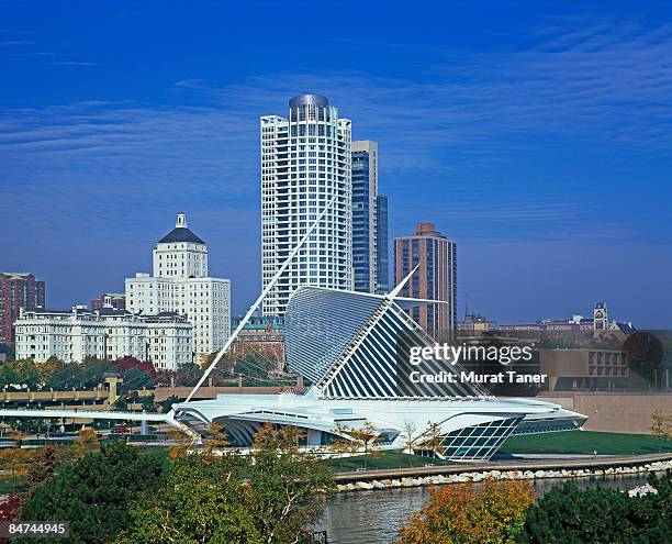 milwaukee, wisconsin - milwaukee county wisconsin stock-fotos und bilder