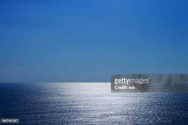 view of the pacific ocean - water horizon stock pictures, royalty-free photos & images