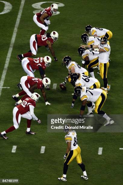 Quarterback Ben Roethlisberger of the Pittsburgh Steelers calls plays at the line of scrimmage against the Arizona Cardinals during Super Bowl XLIII...