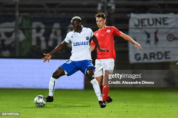 Panagiotis Vlachodimos of Nimes during the Ligue 2 match between... Fotografía de noticias - Getty Images