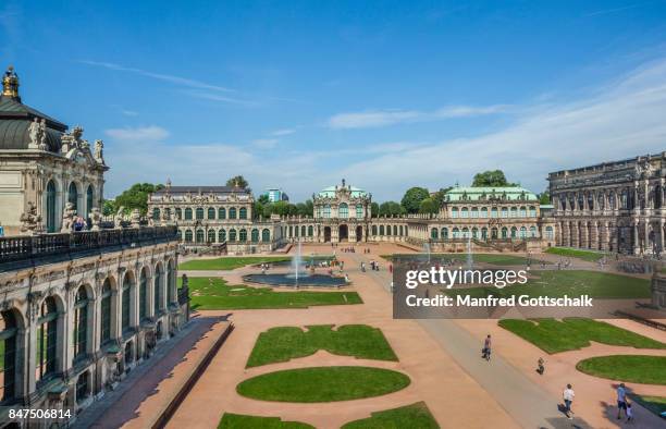 dresdener zwinger inner court - zwanger stock-fotos und bilder