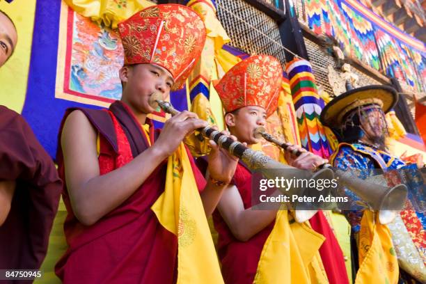 thangbi festival, jaker, bumthang valley, bhutan - bhutan monks stock pictures, royalty-free photos & images
