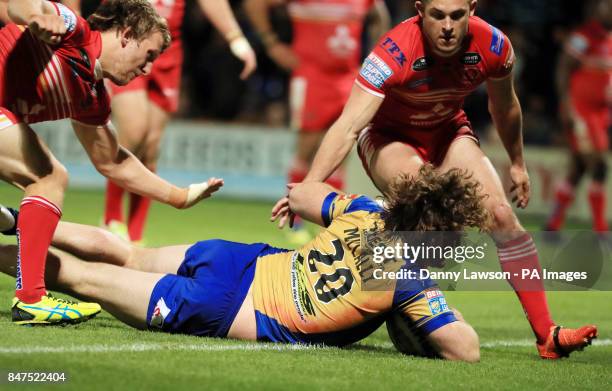 Leeds Rhinos' Anthony Mullally scores a try during the Betfred Super8's match at Headingley Carnegie, Leeds.