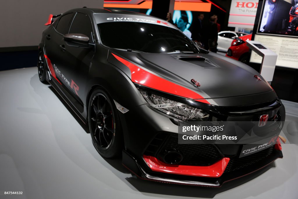 The Japanese car manufacturer Honda presents the Honda Civic...