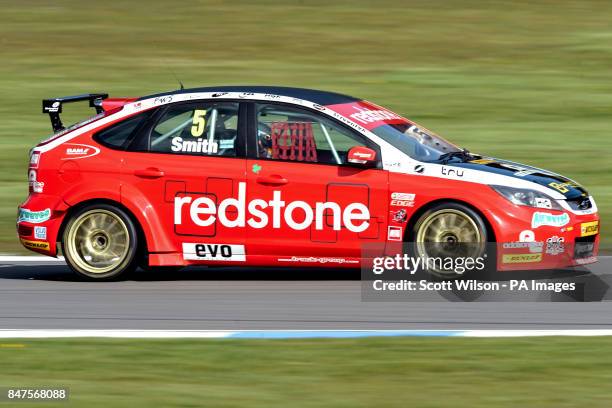 Red Stone Racing 2,751 Aron Smith Stock Photos, High-Res Pictures, and Images - Getty Images