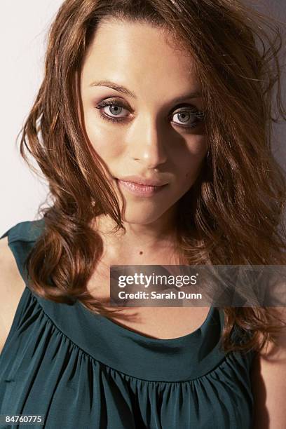 Actress Zoe Tapper Photos and Premium High Res Pictures - Getty Images