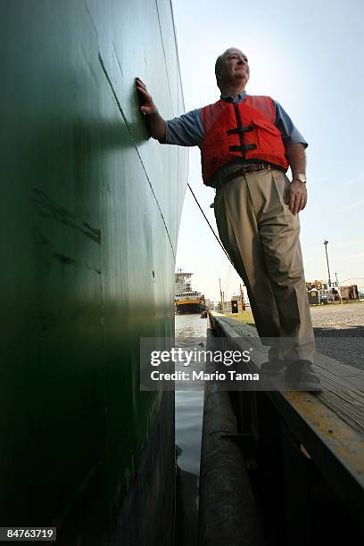 Larry Ridon Rigdon Photos and Premium High Res Pictures - Getty Images