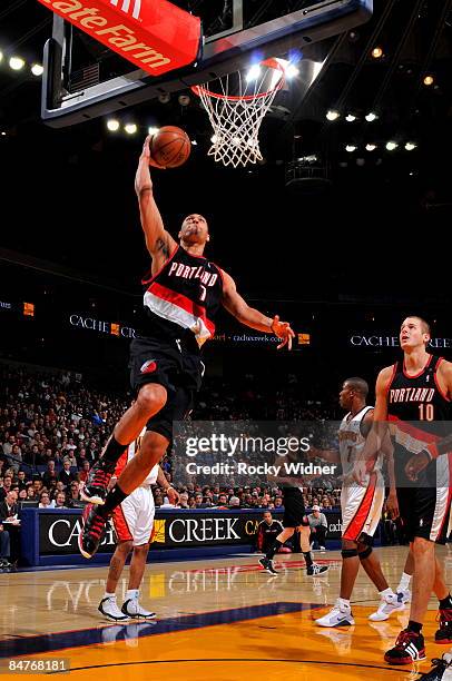 Brandon Roy of the Portland Trail Blazers takes the ball to the basket against the Golden State Warriors on February 12, 2009 at Oracle Arena in...