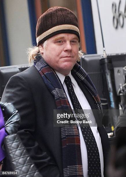Director/actor Philip Seymour Hoffman on location For "Jack Goes Boating" on the streets of Manhattan on February 12, 2009 in New York City.