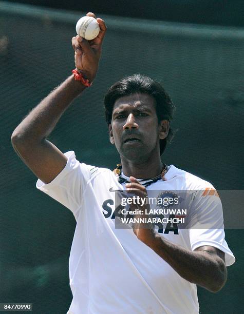 This photograph taken on February 7, 2009 shows Indian cricketer Lakshmipathy Balaji preparing to deliver a ball during a training session at The R....