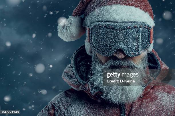 babbo natale - occhiali da sci foto e immagini stock