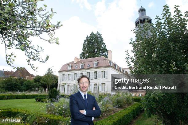 Stephane Bern attends Members of the Stephane Bern's Foundation for "L'Histoire et le Patrimoine" visit the "College Royal et Militaire" de...