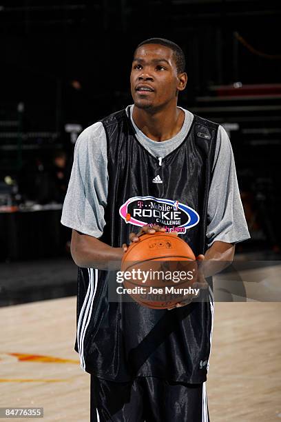 Kevin Durant Oklahoma City Thunder shoots during the Rookie/Sophomore practice on center court during NBA Jam Session Presented by Adidas on February...