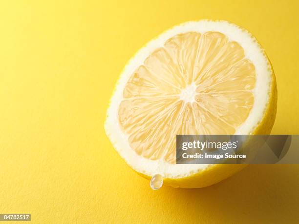 lemon - lemon juice stock-fotos und bilder