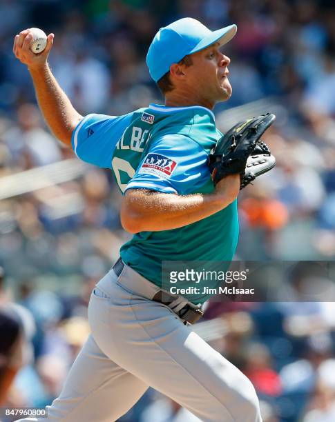 Andrew Albers of the Seattle Mariners in action against the New York Yankees at Yankee Stadium on August 27, 2017 in the Bronx borough of New York...