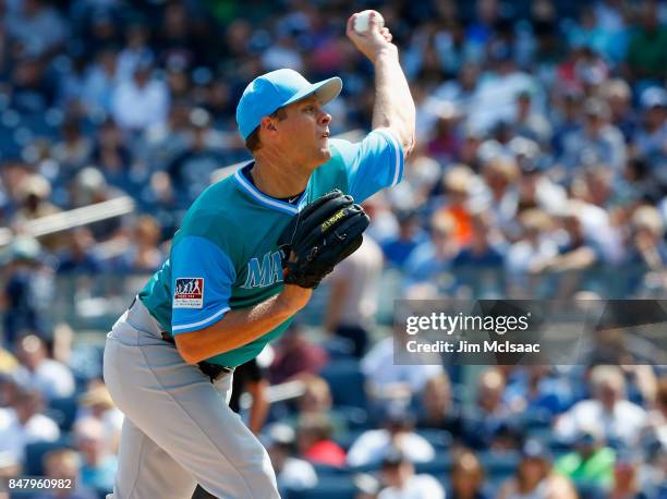 Andrew Albers of the Seattle Mariners in action against the New York Yankees at Yankee Stadium on August 27, 2017 in the Bronx borough of New York...