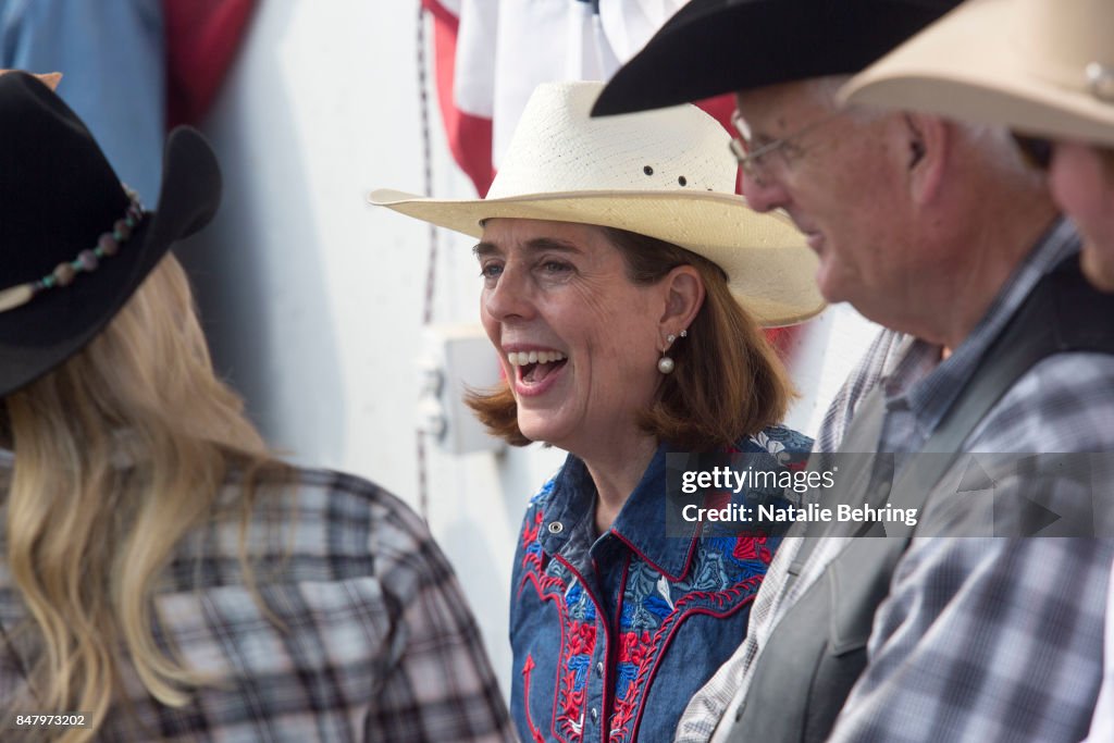 Annual Pendleton Rodeo Round-Up Draws Crowds To Pendleton