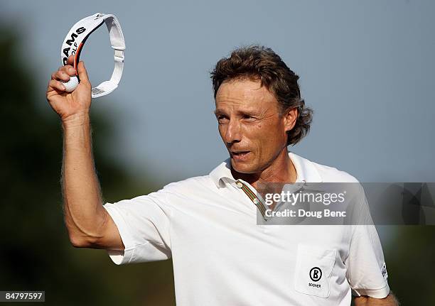 Bernhard Langer acknowledges cheers from the crowd after finishing the second round of the Allianz Championship at The Old Course at Broken Sound...