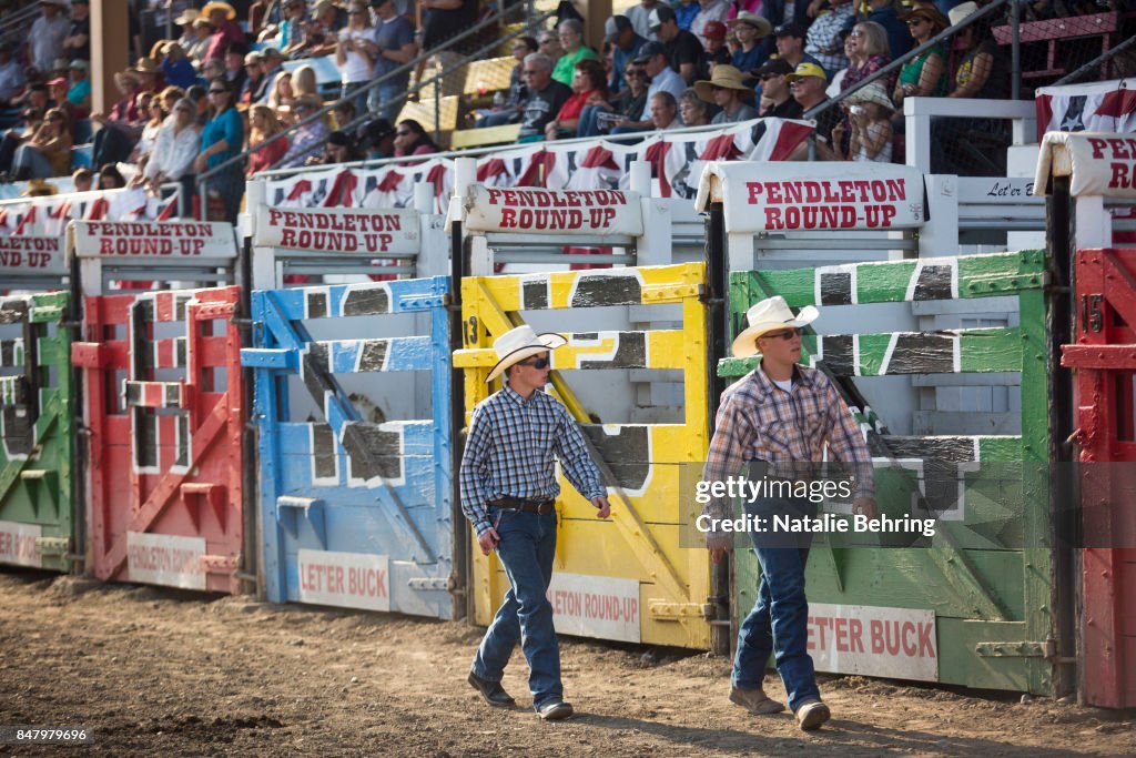 Annual Pendleton Rodeo Round-Up Draws Crowds To Pendleton