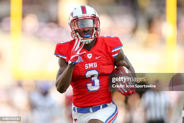 Southern Methodist Mustangs wide receiver James Proche breaks free for a long touchdown during the football game between the Southern Methodist...