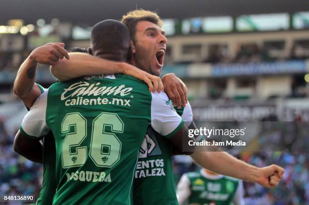 Mauro Boselli of Leon celebrates after scoring the first goal of his team during the 9th round match between Leon and Pachuca as part of the Torneo...