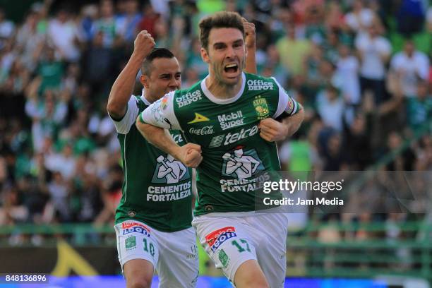 Mauro Boselli of Leon celebrates after scoring the first goal of his team during the 9th round match between Leon and Pachuca as part of the Torneo...