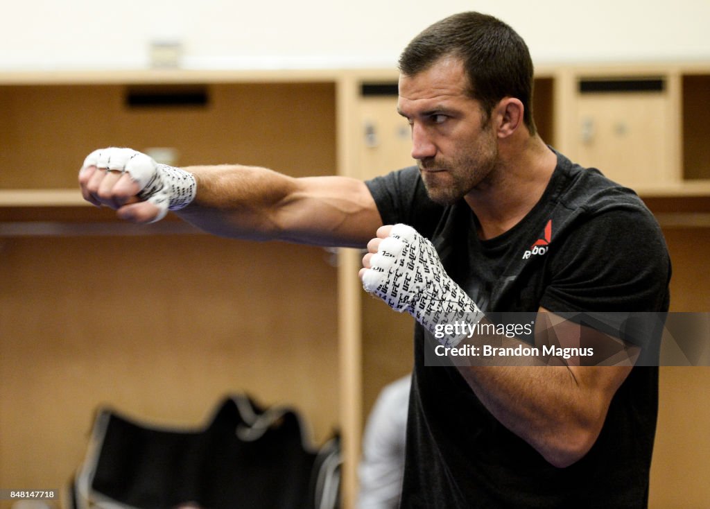 UFC Fight Night: Rockhold v Branch