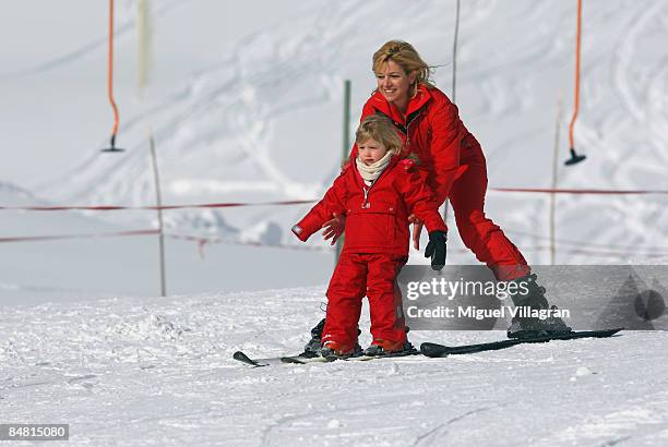 Princess Maxima and her daughter Princess Alexia ski during the start of their annual Austrian skiing holiday at the ski resort of Lech am Alberg on...