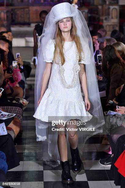 Model walks the runway at the Ryan Lo Ready to Wear Spring/Summer 2018 fashion show during London Fashion Week September 2017 on September 15, 2017...